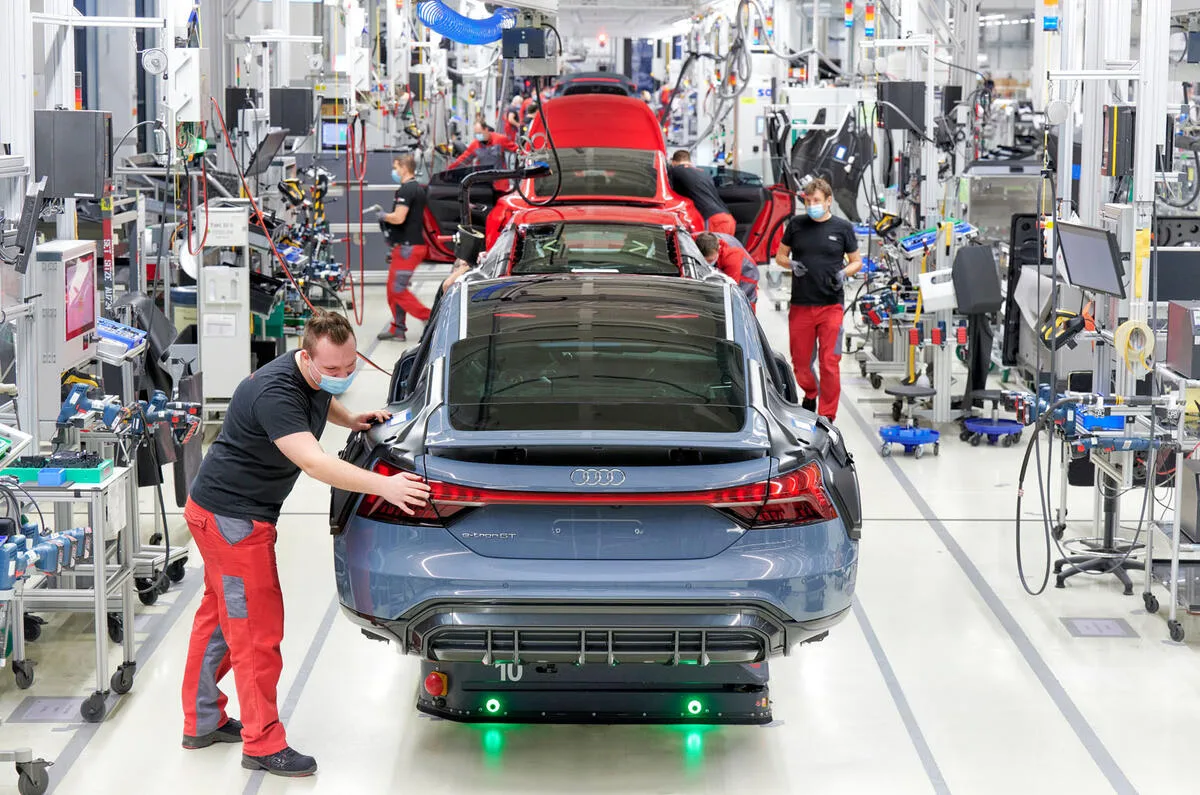 Audi pour réduire 7500 emplois en Allemagne au milieu des mesures de réduction des coûts