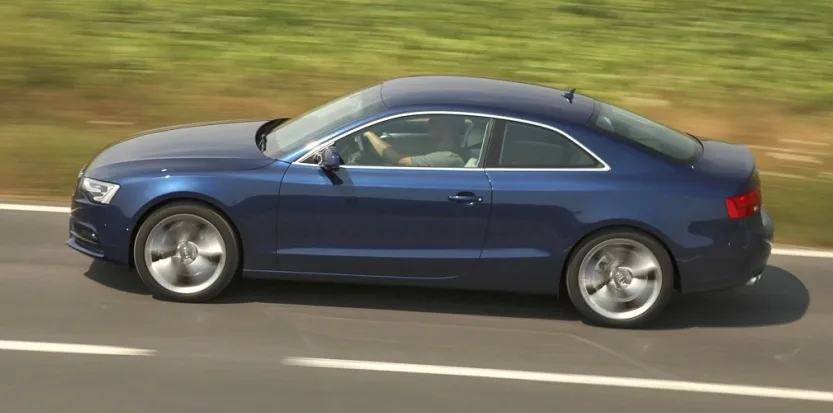 L’Audi A5 2.0 défend la cause du moteur essence