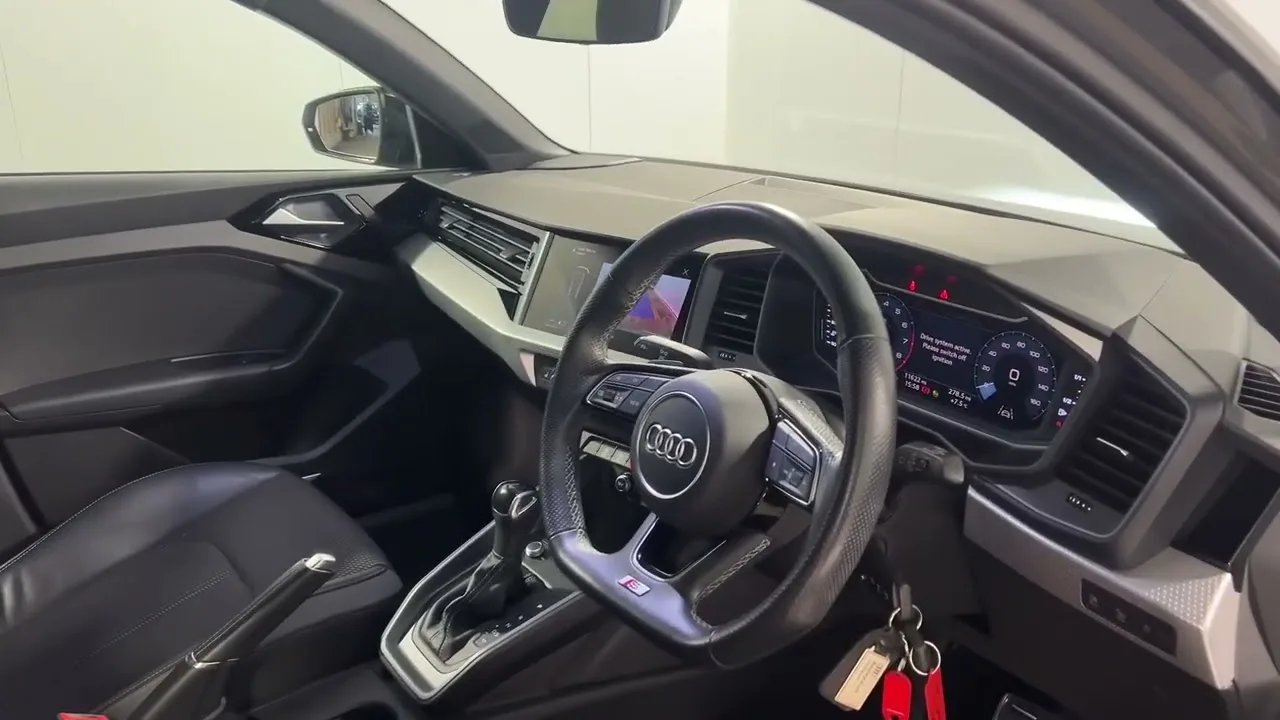 Audi A1 Sportback Black Edition 25 TFSI 95 PS S Tronic