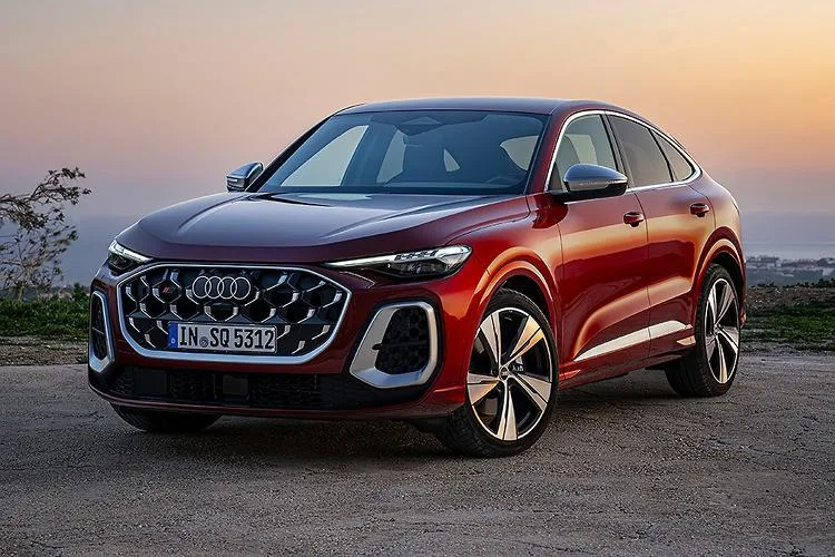 Audi SQ5 2025 Revue – International