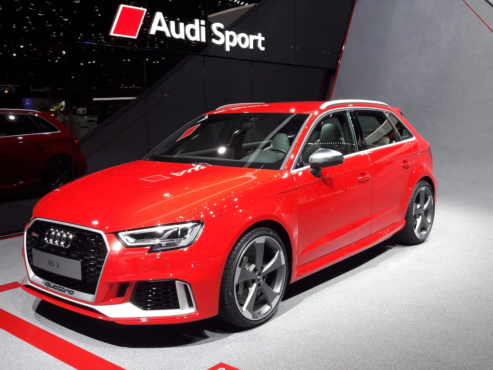 Audi RS3 Sportback restylée 2017 : opération 400 chevaux (infos, performances, changements)