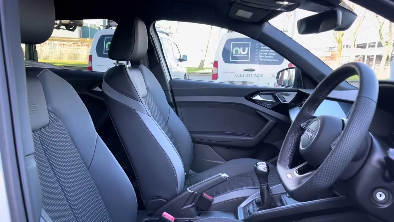 Approuvé Audi A1 Sportback Used Edition Black 25 TFSI 95 PS 5 vitesses | Carlisle Audi