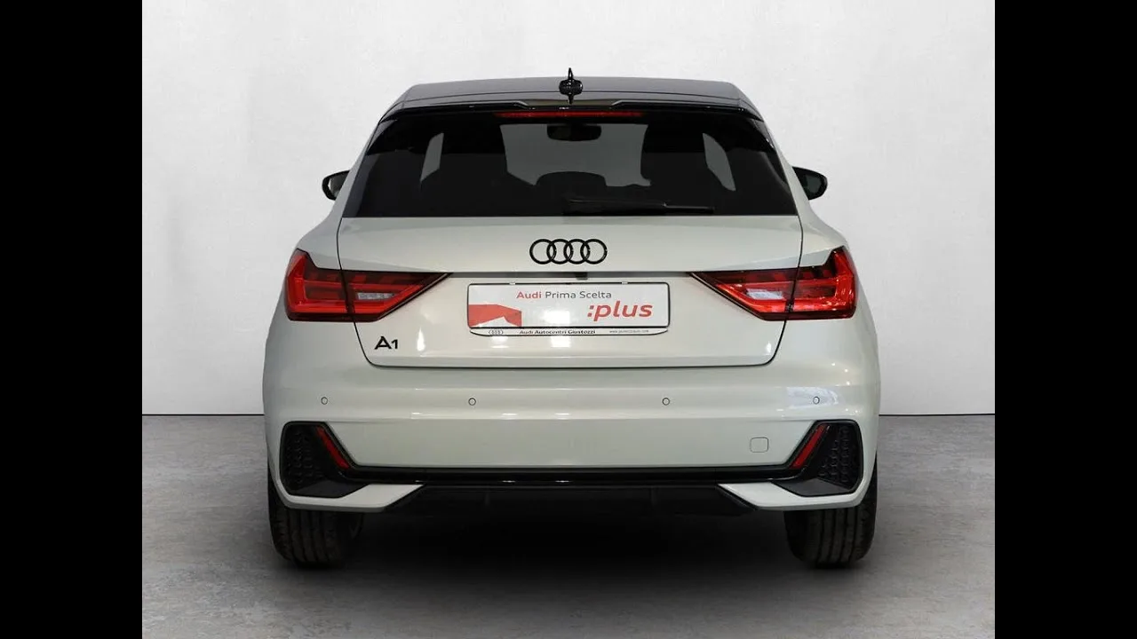 Audi A1 Sportback 30 1.0 TFSI Identité noire 110cv S-Tronic