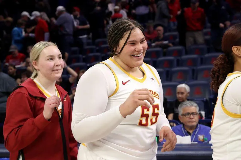 Audi Crooks a clairement exprimé ses sentiments sur les trolls qui se moquaient de son poids lors du tournoi de la NCAA