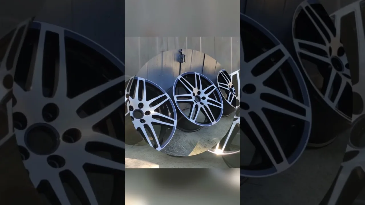 Roues Audi A1 8x R18 Enrobage de poudre Black Bloss + Diamondcut. Restauration des roues complètes.