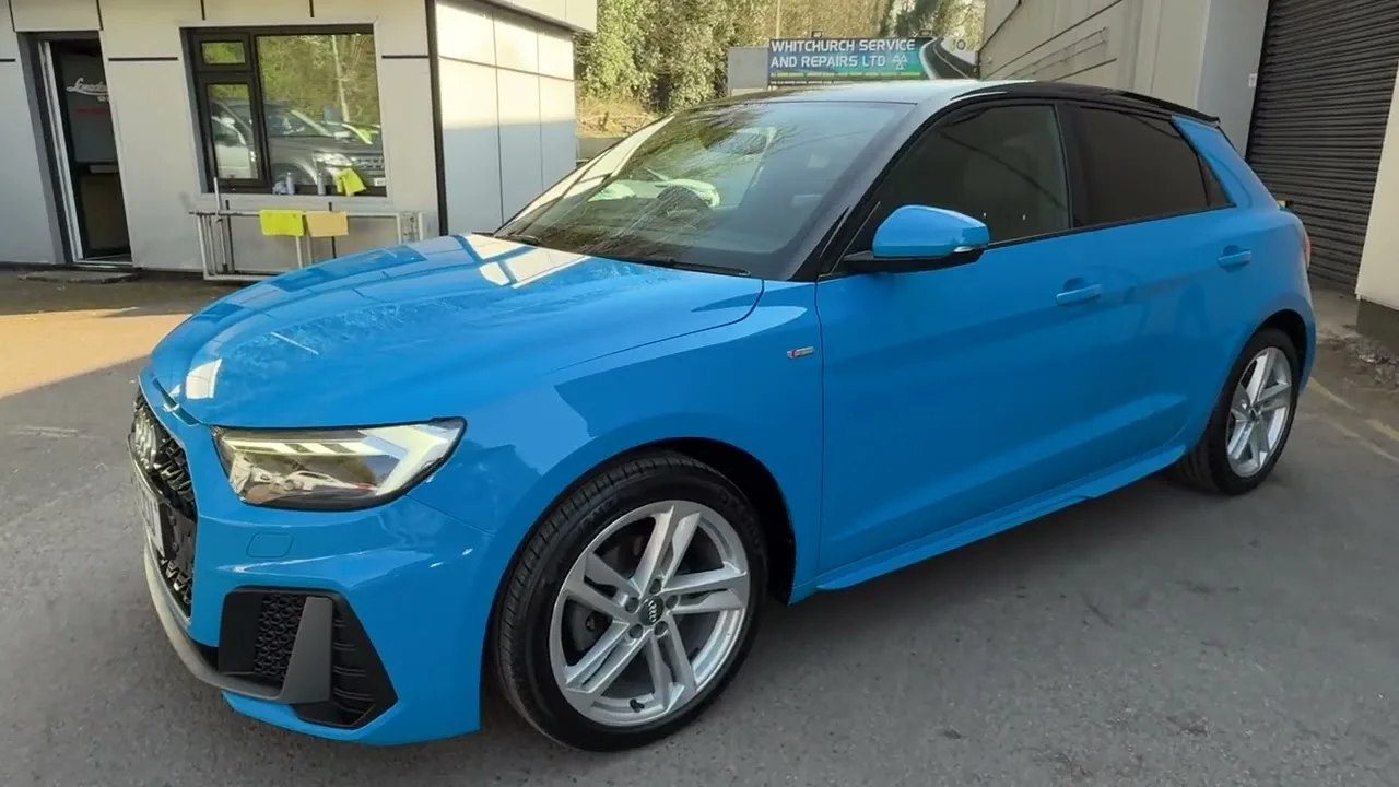 AUDI A1 S LIGNE 1.0 30 Automatique