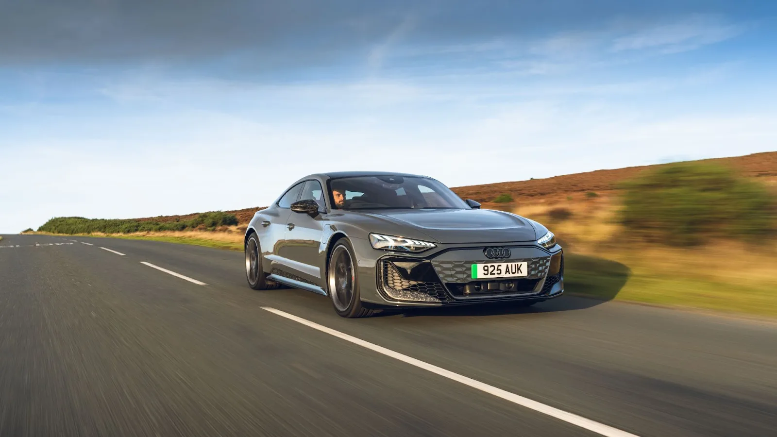 Audi RS E-Tron GT Performance review : Avec une grande puissance…