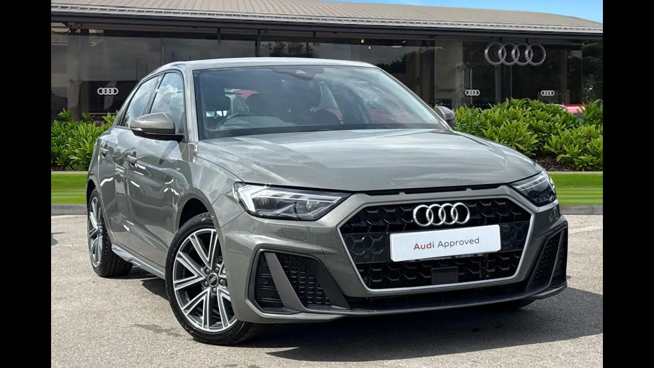 Ligne Sportback S Sportback utilisée approuvée 30 TFSI 110 PS 6 vitesses | Blackburn Audi
