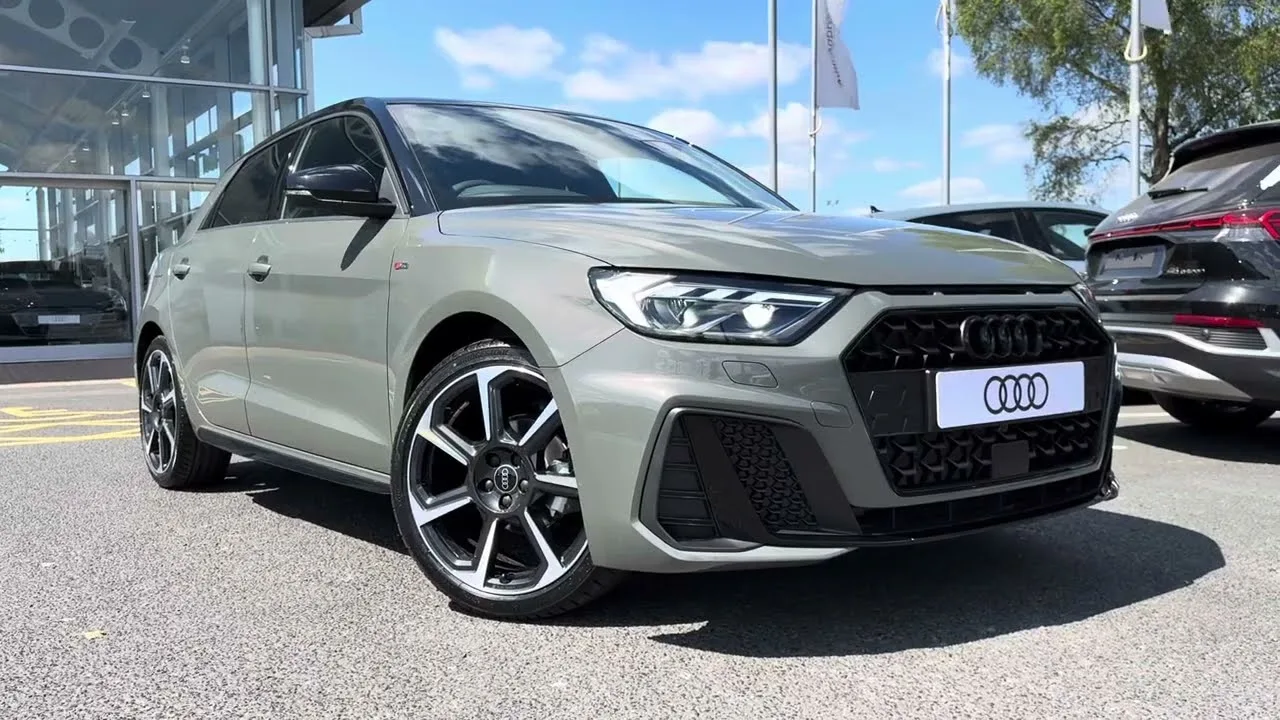 Tout neuf Audi A1 1.0 TFSI 25 Black Edition Sportback Euro 6 (s / s) 5dr | Carlisle Audi
