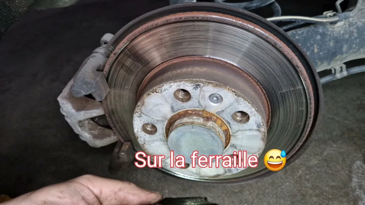 Remplacement des plaquettes arrière sur Audi A1