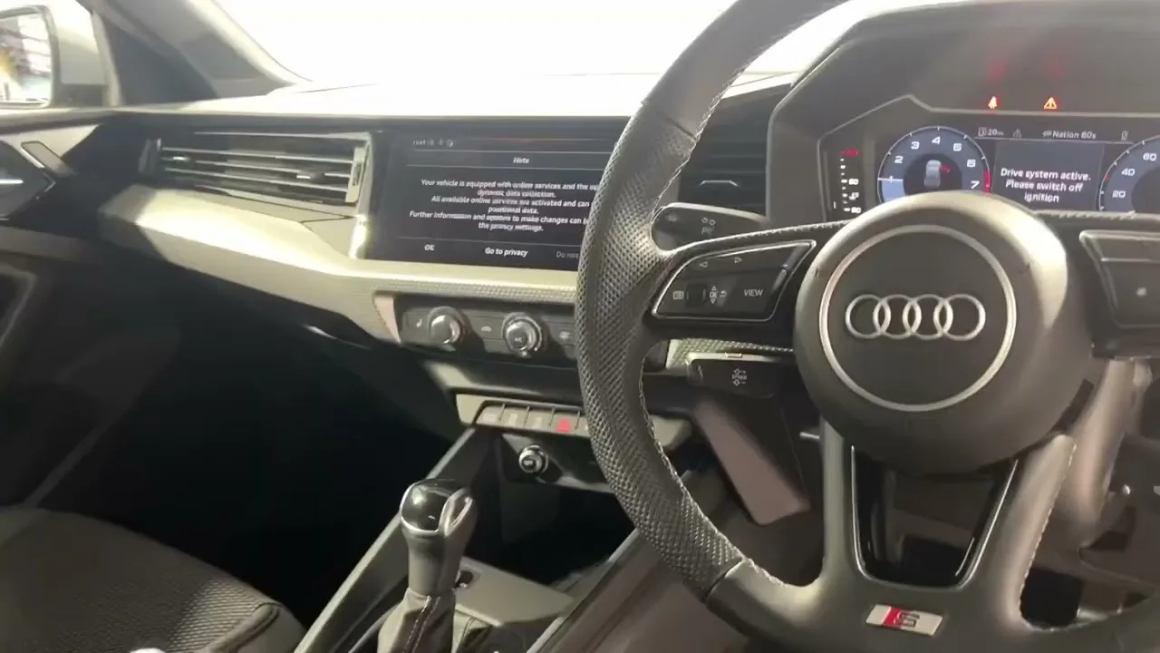 Audi A1 Sportback S Ligne 30 TFSI 116 PS S Tronic