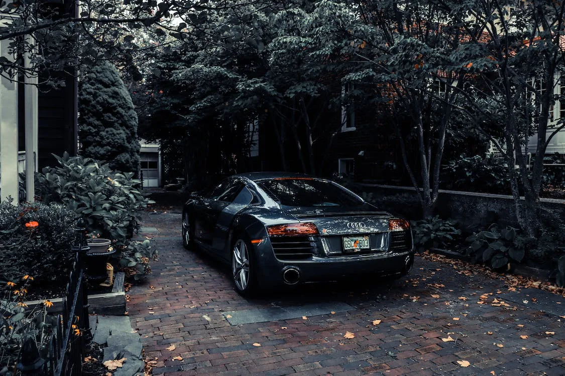 Comment choisir une voiture de sport