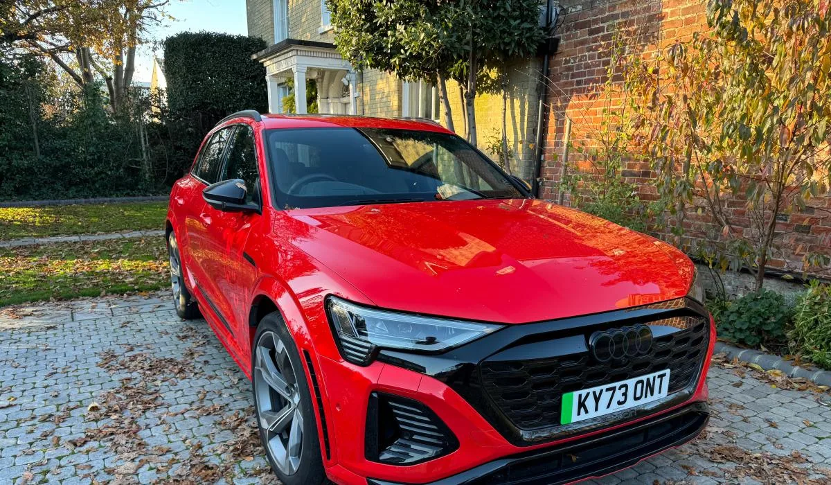 Rapport à long terme Audi SQ8 : Aide, ma voiture m’a déconnecté