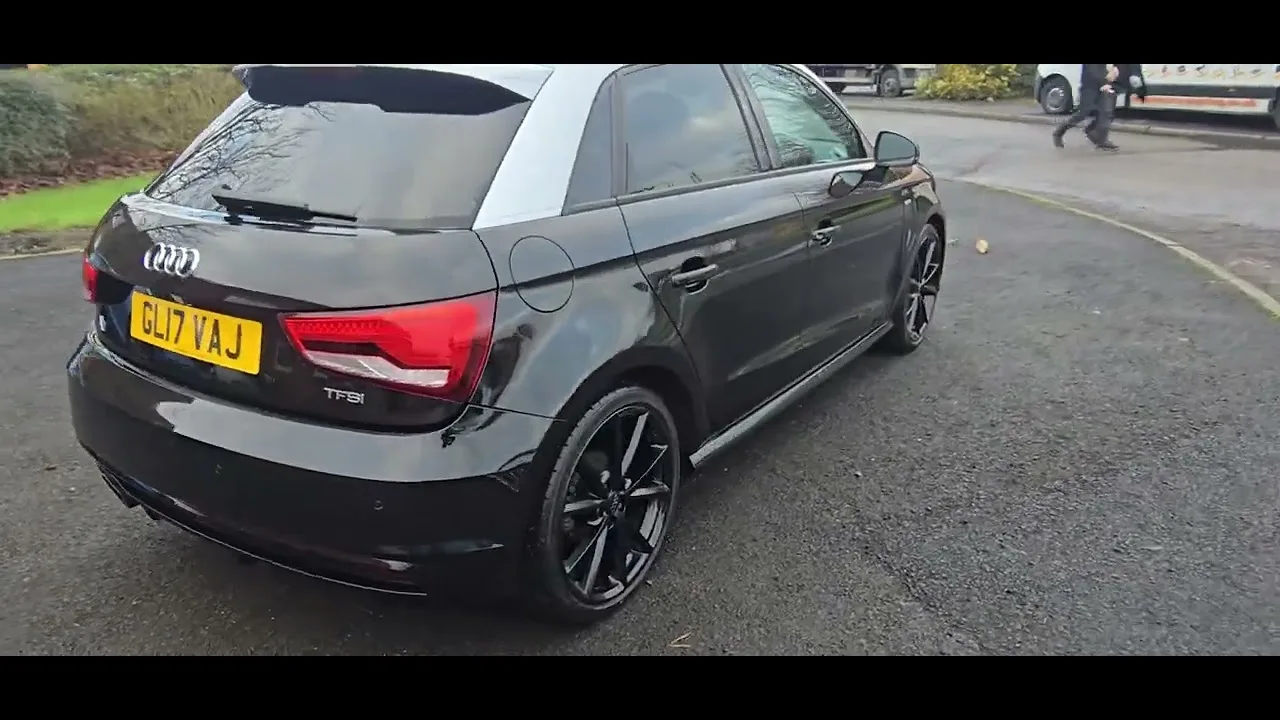 AUDI A1 SPORTBACK 1.4 TFSI 150 BLACK ED.S-T Hatchback