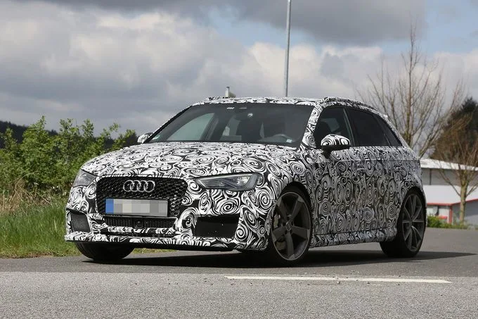Audi RS3 : la barre des 400 ch ?