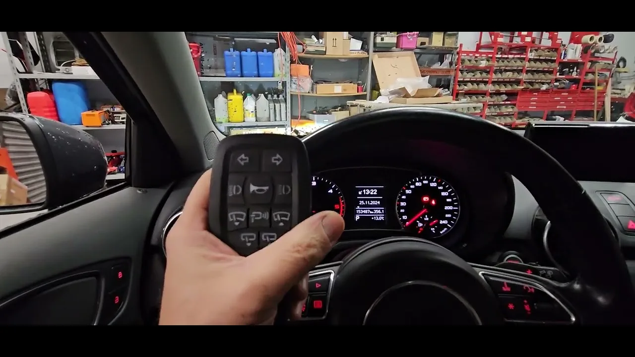 Nouvelle Télécommande pendulaire « ERGOTOUCH » Pimas sur Audi A1