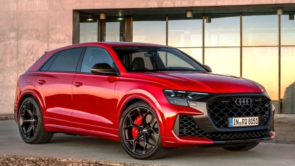 Audi India lancera le SUV RS Q8 mis à jour en Inde le 17 février ; Vérifier les fonctionnalités