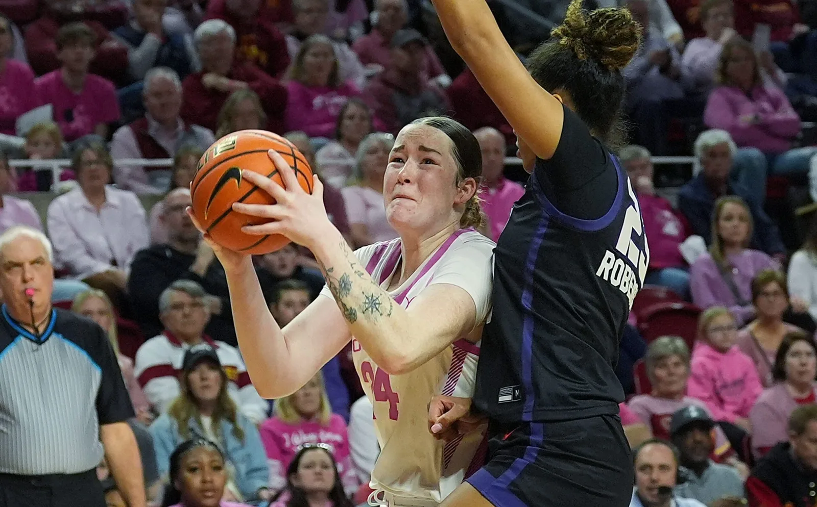 Addy Brown et Audi Crooks se combinent pour 60 points, mais l’ISU tombe au n ° 9 TCU, 82-69 – Cyclonefanatic.com