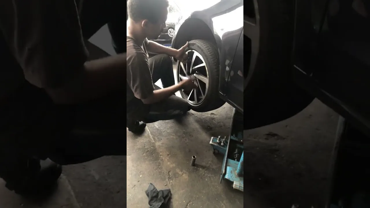 Revisão de barulho da Audi A1