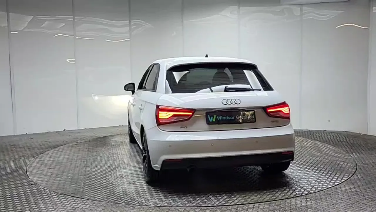 079791 – 2017 Audi A1 Voiture RefId: 546634