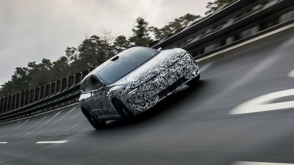 Audi E5 Sportback taquinée avant Premiere