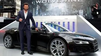 Wolverine roulera en Audi R8 V10 Spyder