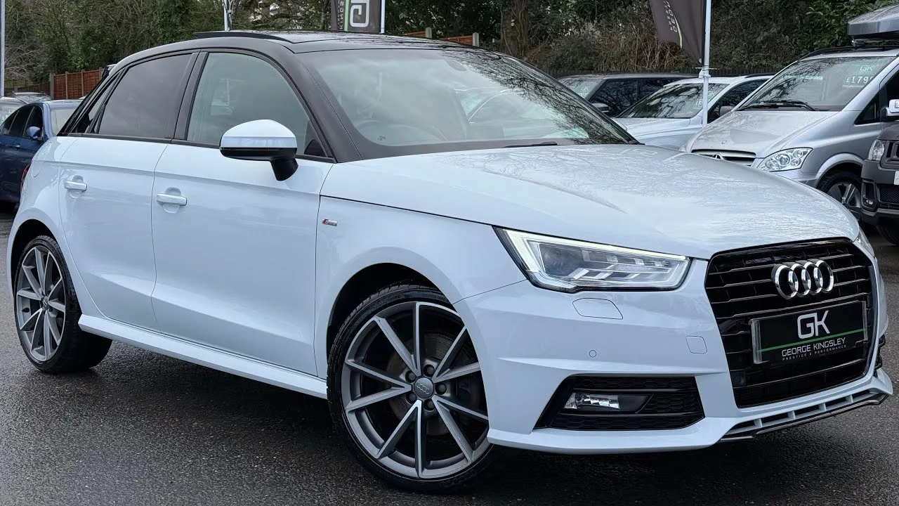 2017/67 Audi A1 Sportback S Line Black Edition S Tronic avec toit panoramique/cuir à vendre chez GK Essex