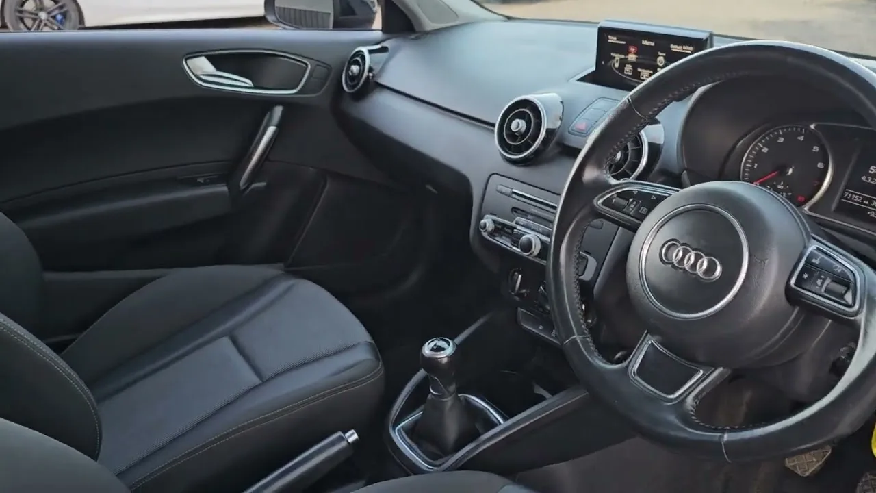 AUDI A1
