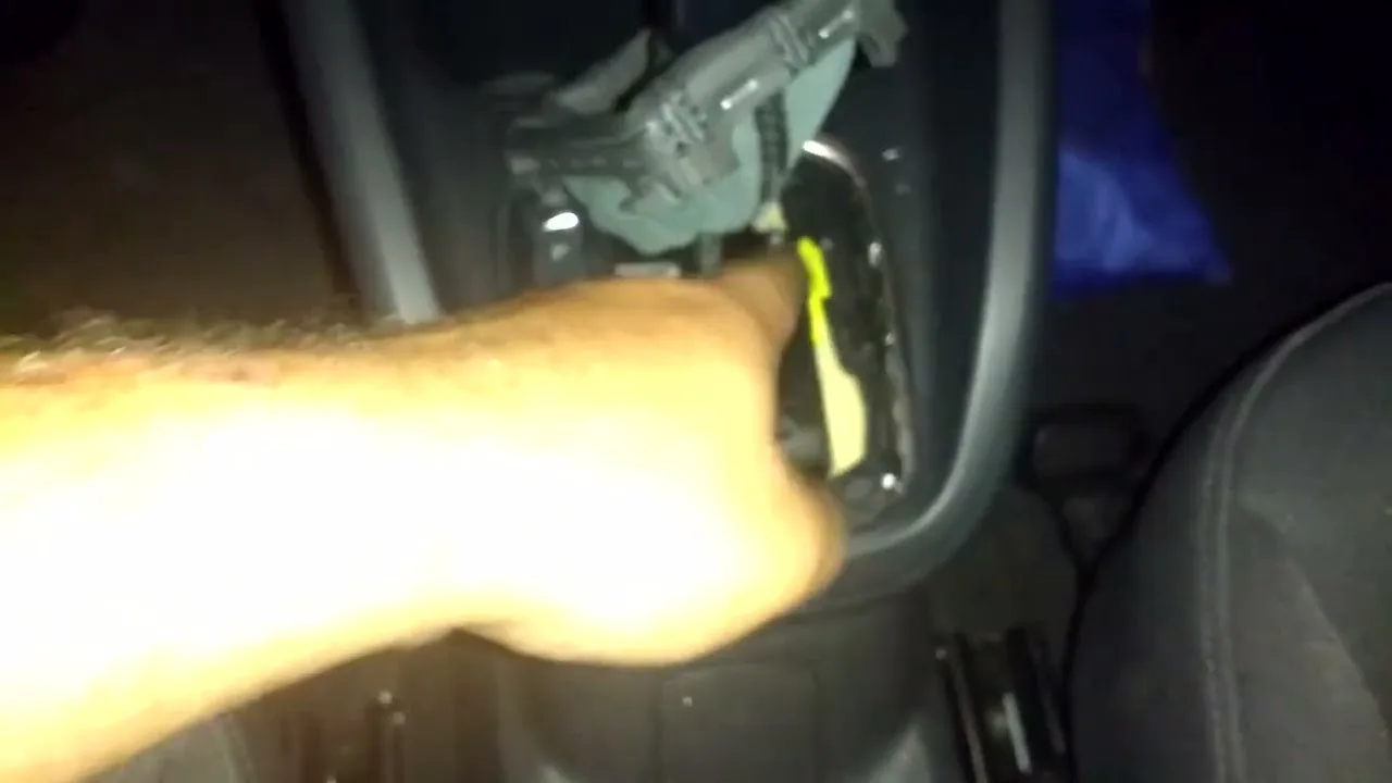 COMO DESTRAVAR O CÂMBIO DA AUDI A1