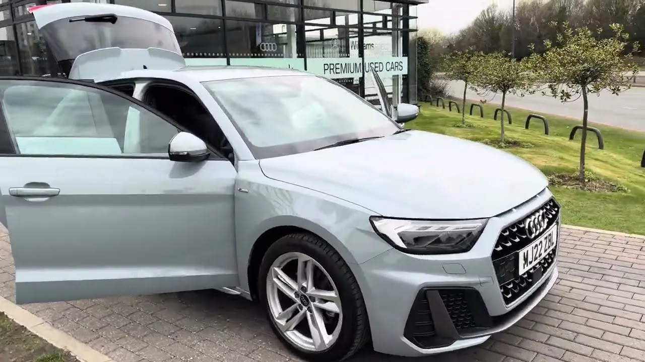 Audi A1 1.0 TFSI 30 S LINE SPORTBACK S TRONIC EURO 6 (S / S) 5DR