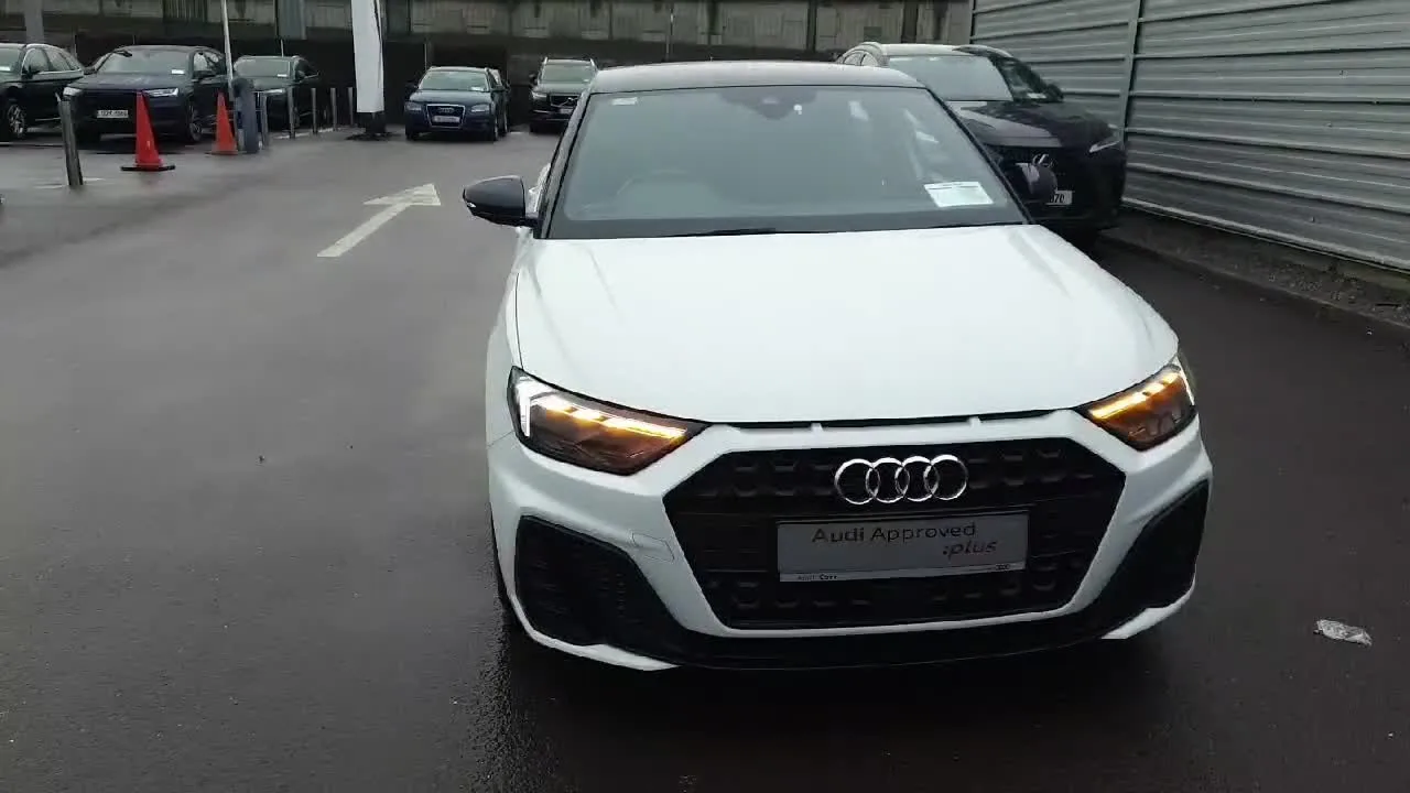 222d17669 – Audi A1 Sportback 1.0 30TFSI 110 ch de ligne S avec style noir, …