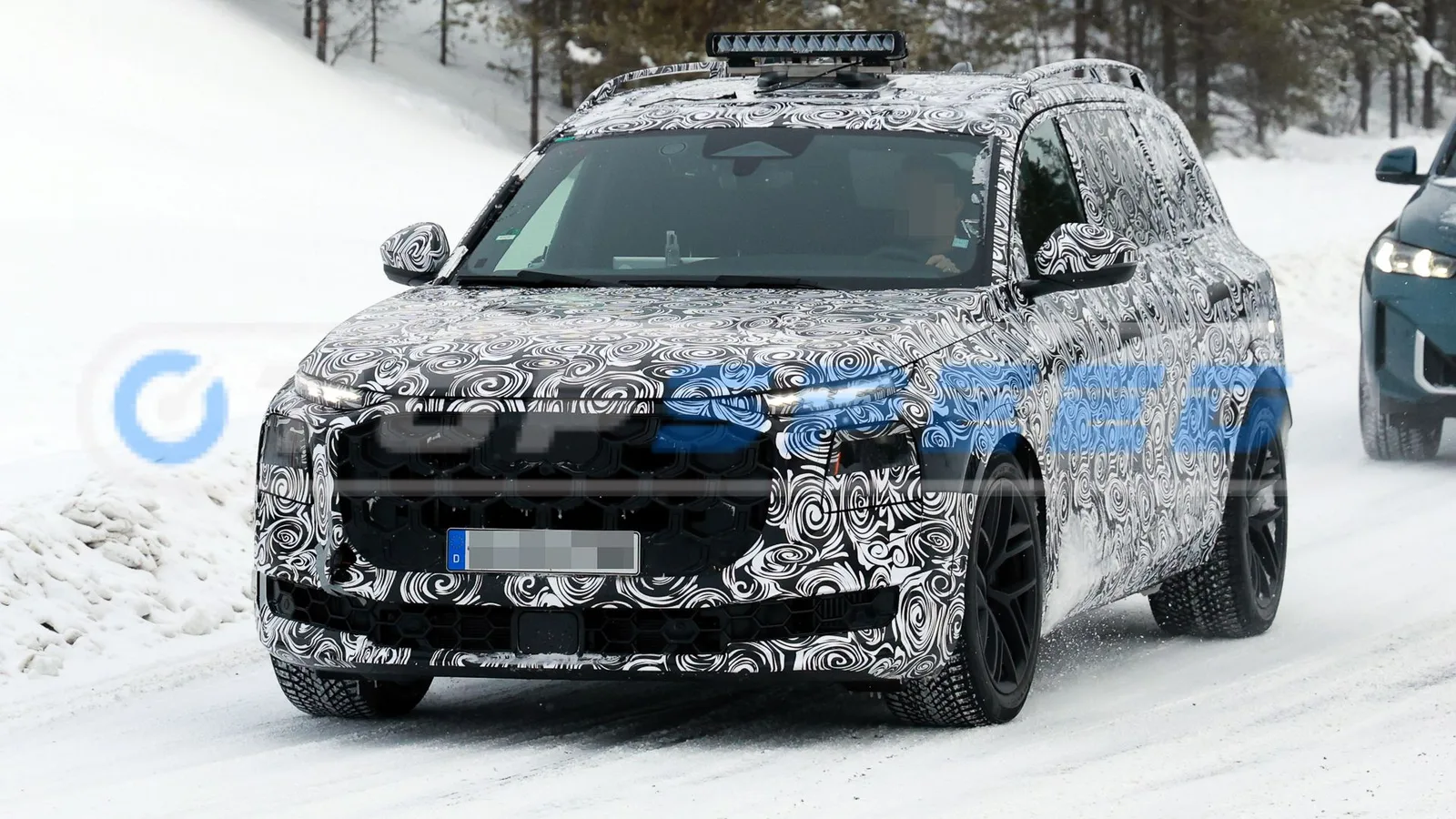Le SUV hybride Audi Q9 arrivera en 2026