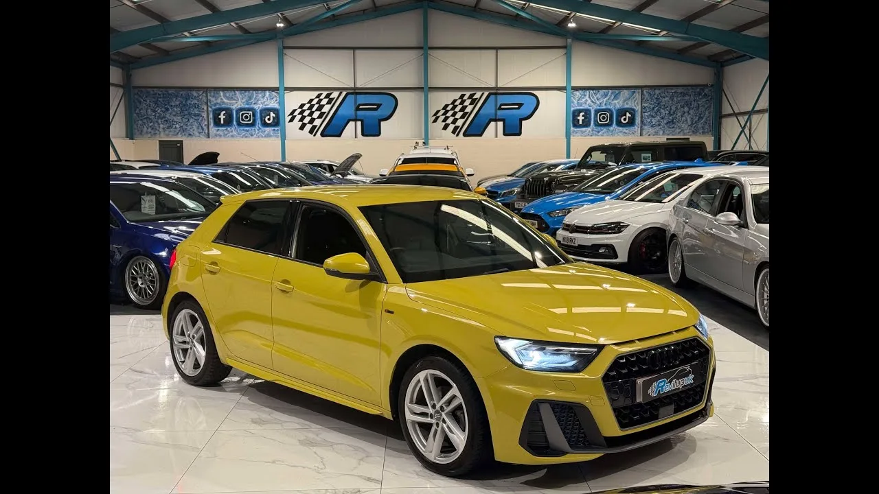 ### AUDI A1 1.0 TFSI WALK AROUND ###