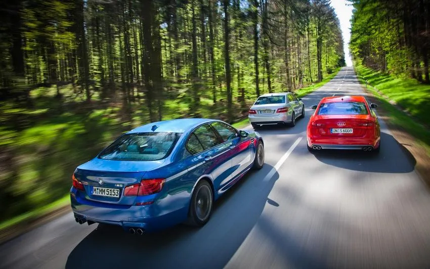Audi, BMW, Mercedes: lutte à trois dans l’automobile de luxe