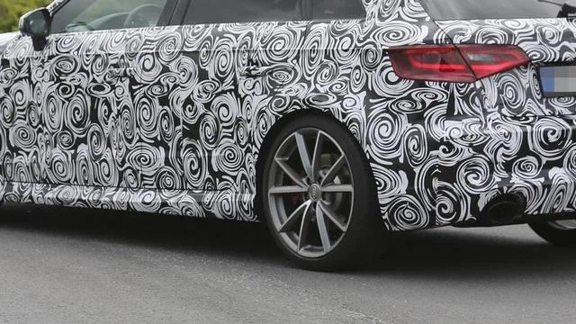 Spyshot : Audi RS3 Sportback