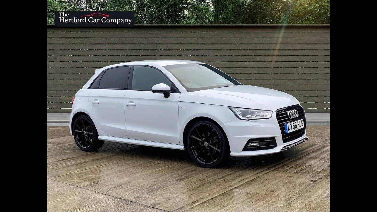AUDI A1 1.6 TDI Black Edition Sportback 5 portes Diesel S Tronic Euro 6