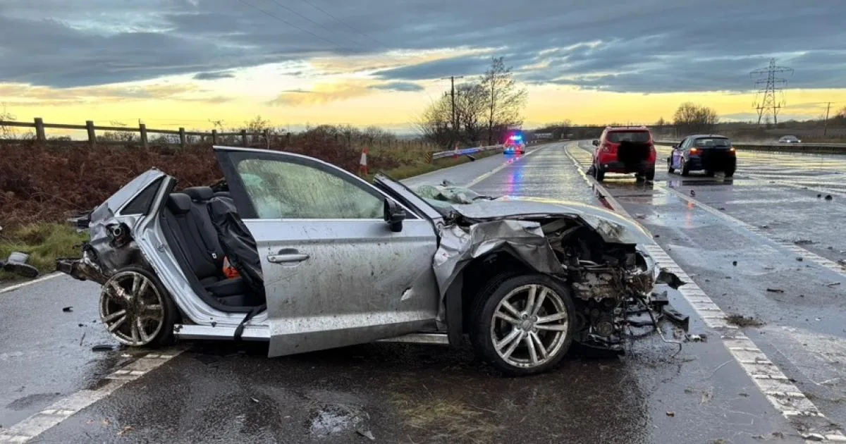 La police qualifie de « miraculeuse » l’évasion du conducteur d’une Audi après l’accident du M62
