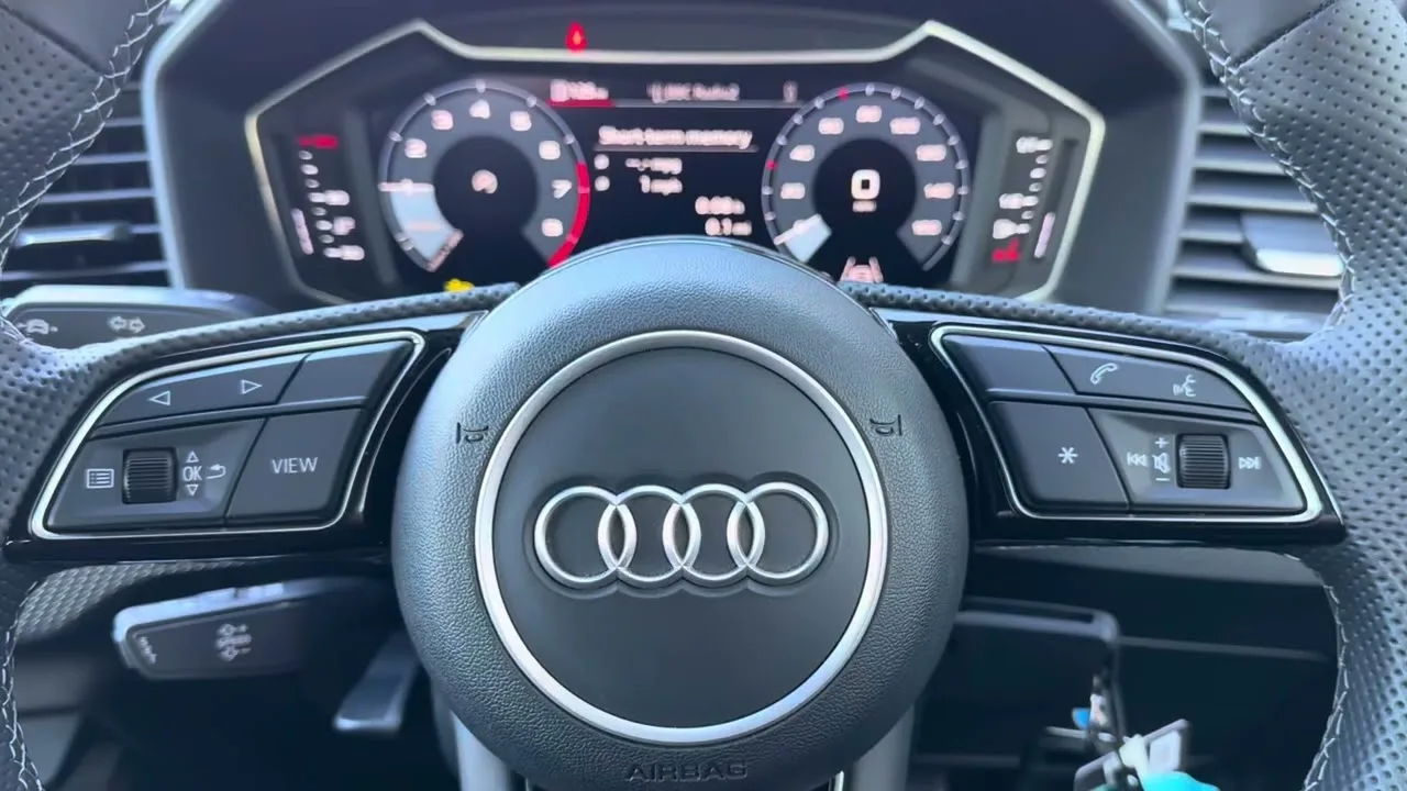 Approuvé Used AUDI A1 Sportback S Ligne 25 TFSI 95 PS 5 vitesses | Stoke Audi | BC24 GYV
