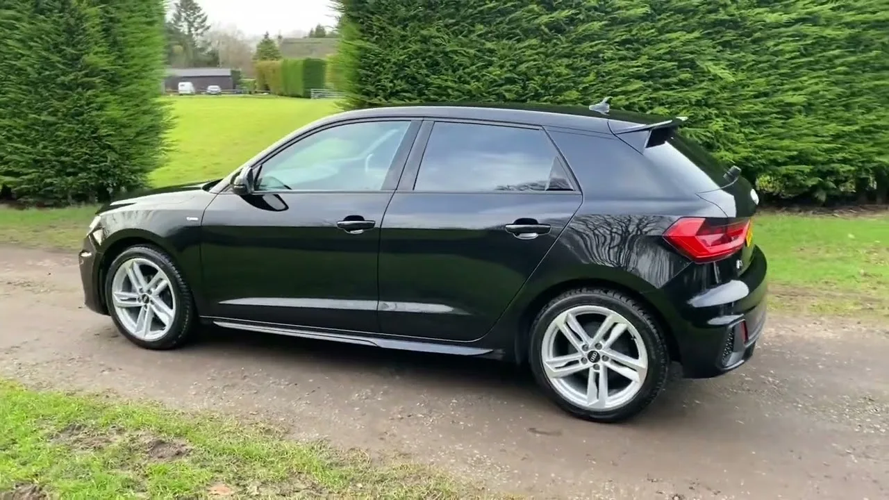 LC22YSZ – Audi A1