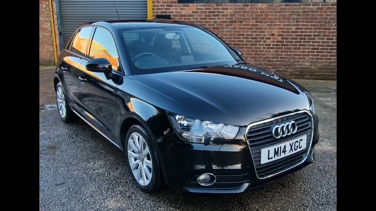 Audi A1 1.4 TFSI Sport Sportback 5 portes Essence Manuelle en Noir Mythos LM14XGC 53 988 miles 7 295 £