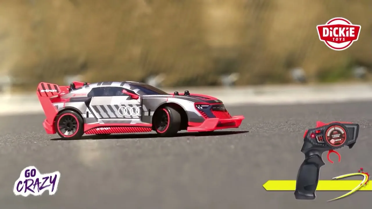 Coche RC Audi S1 ​​E-Tron Quattro Drift Car 30 cm – Dickie Toys