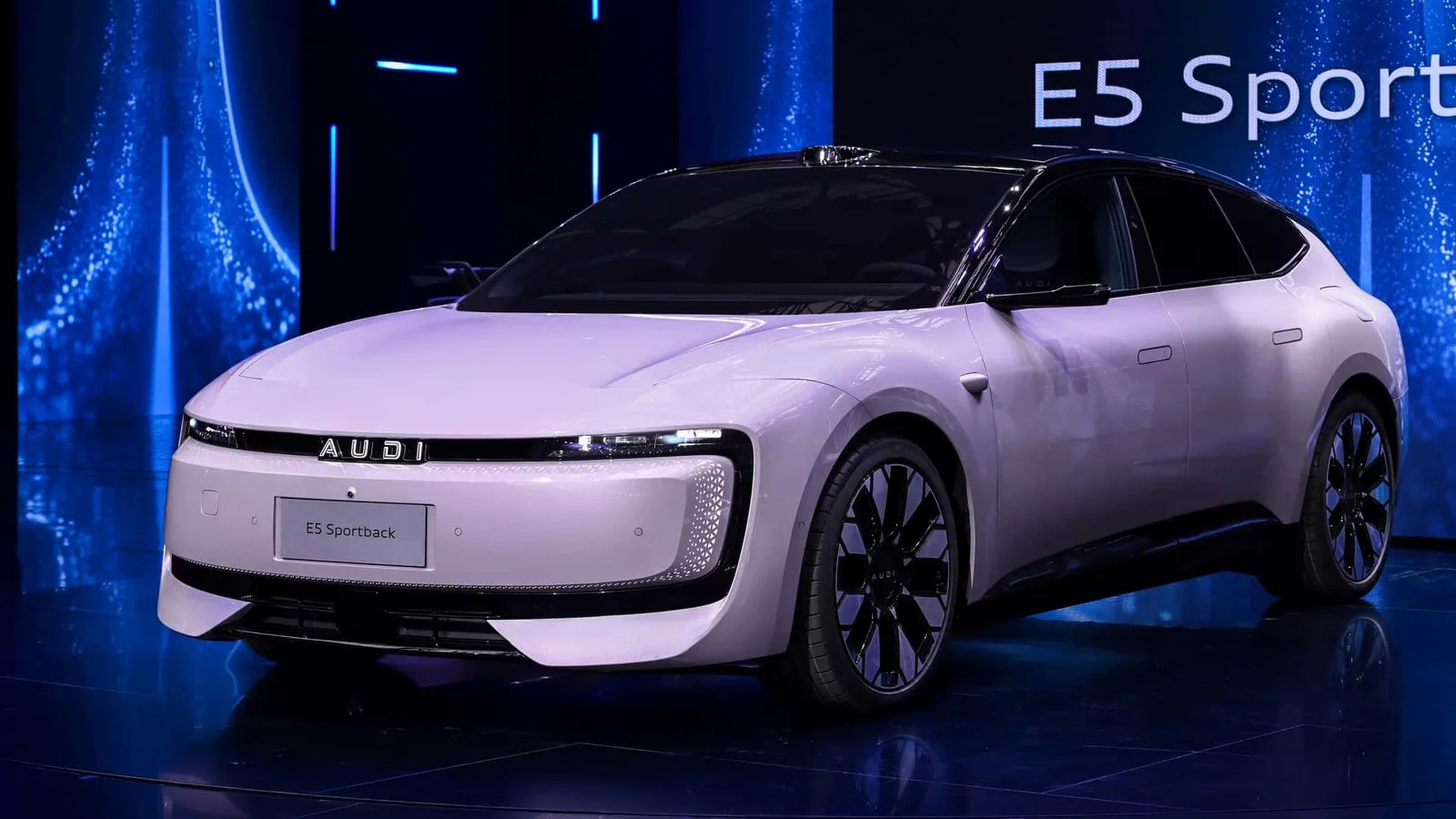 La première voiture d’Audi uniquement en porcelaine a un énorme pouvoir