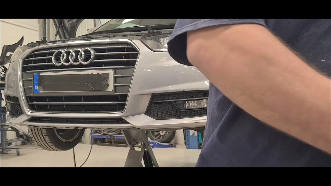 Comment retirer un pare-chocs avant Audi A1 2016…