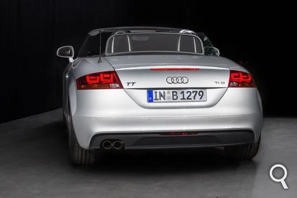 Audi dévoile les premiers feux arrière Oled 3D
