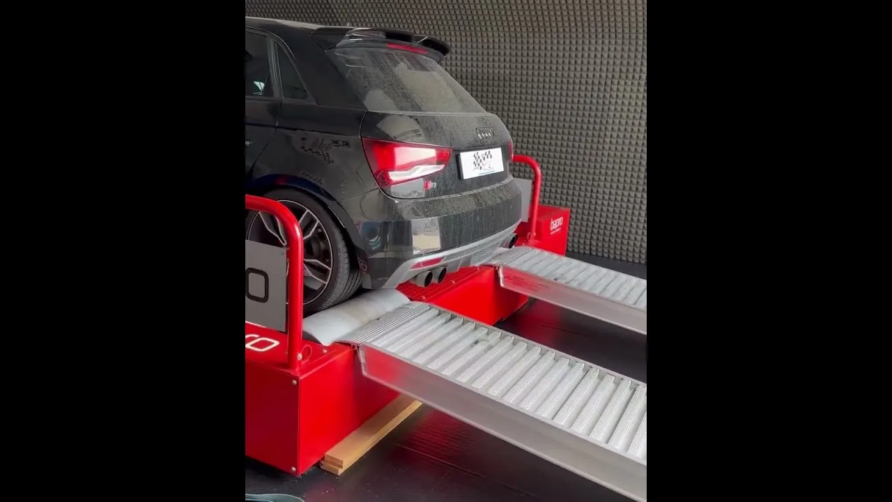 AUDI S1 Ricication Stage 2 Unité de commande et activation de la bang douce