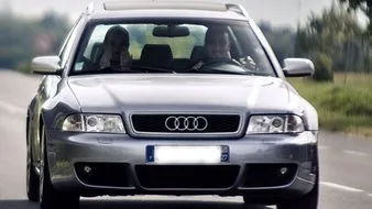 Avis des Internautes : François parle de son Audi RS4 B5