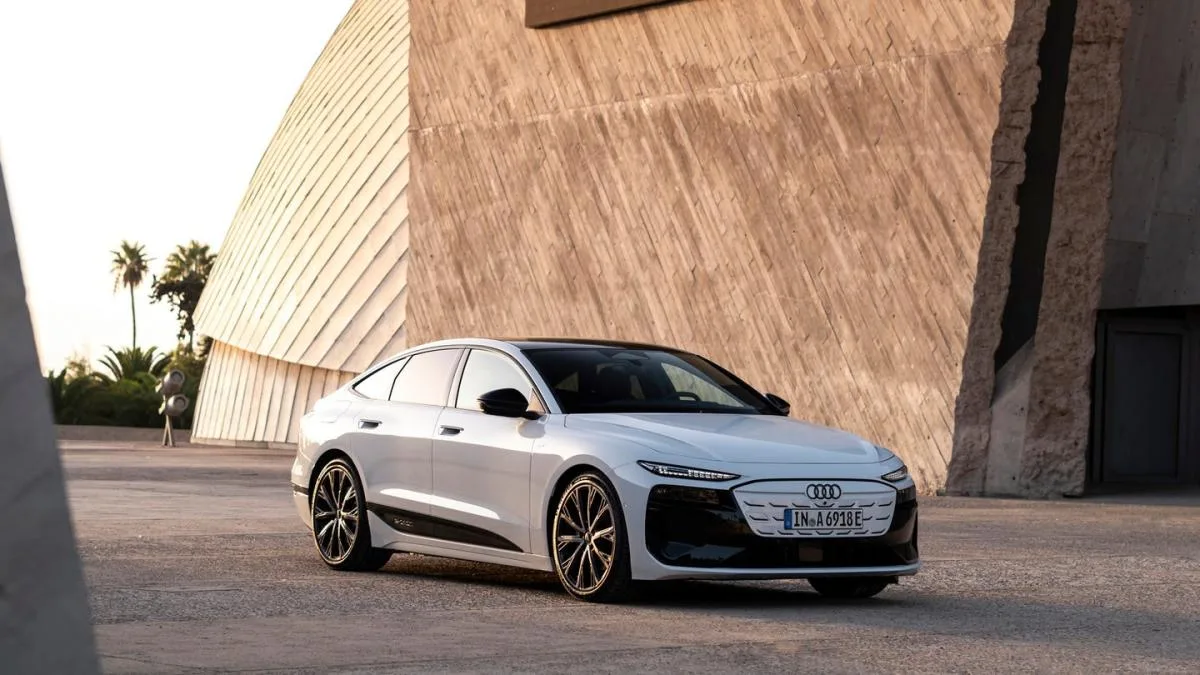 Voir les photos extérieures de l’Audi A6 e-tron 2025