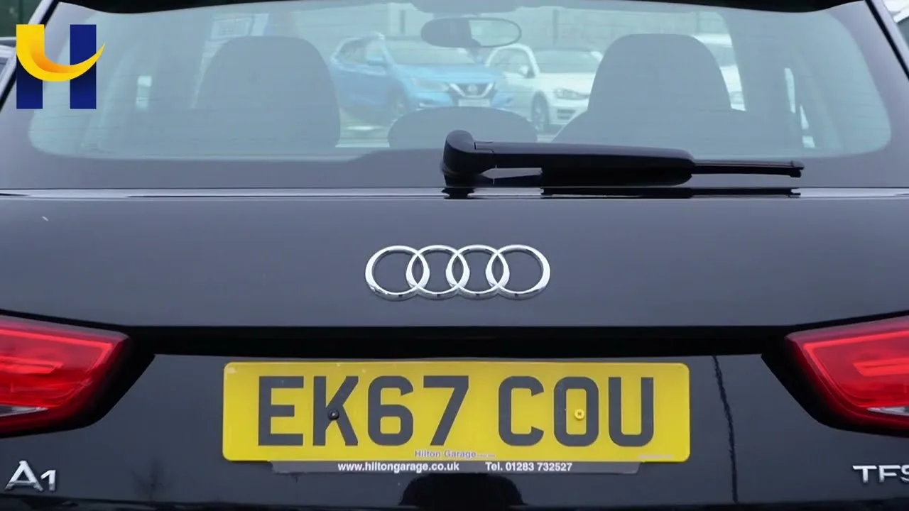 AUDI A1 EK67COU
