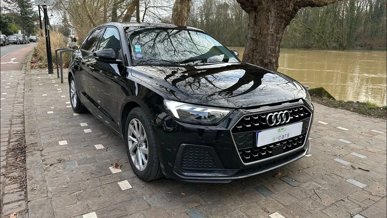 Essai de cette magnifique Audi A1 116 Ch Business chez e-cars concept