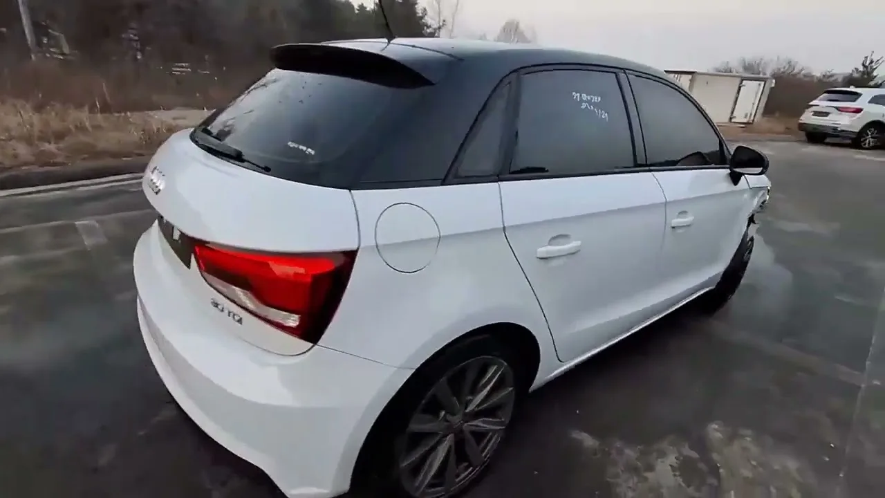 2015 Audi A1 Sportback 30 TDI Design
